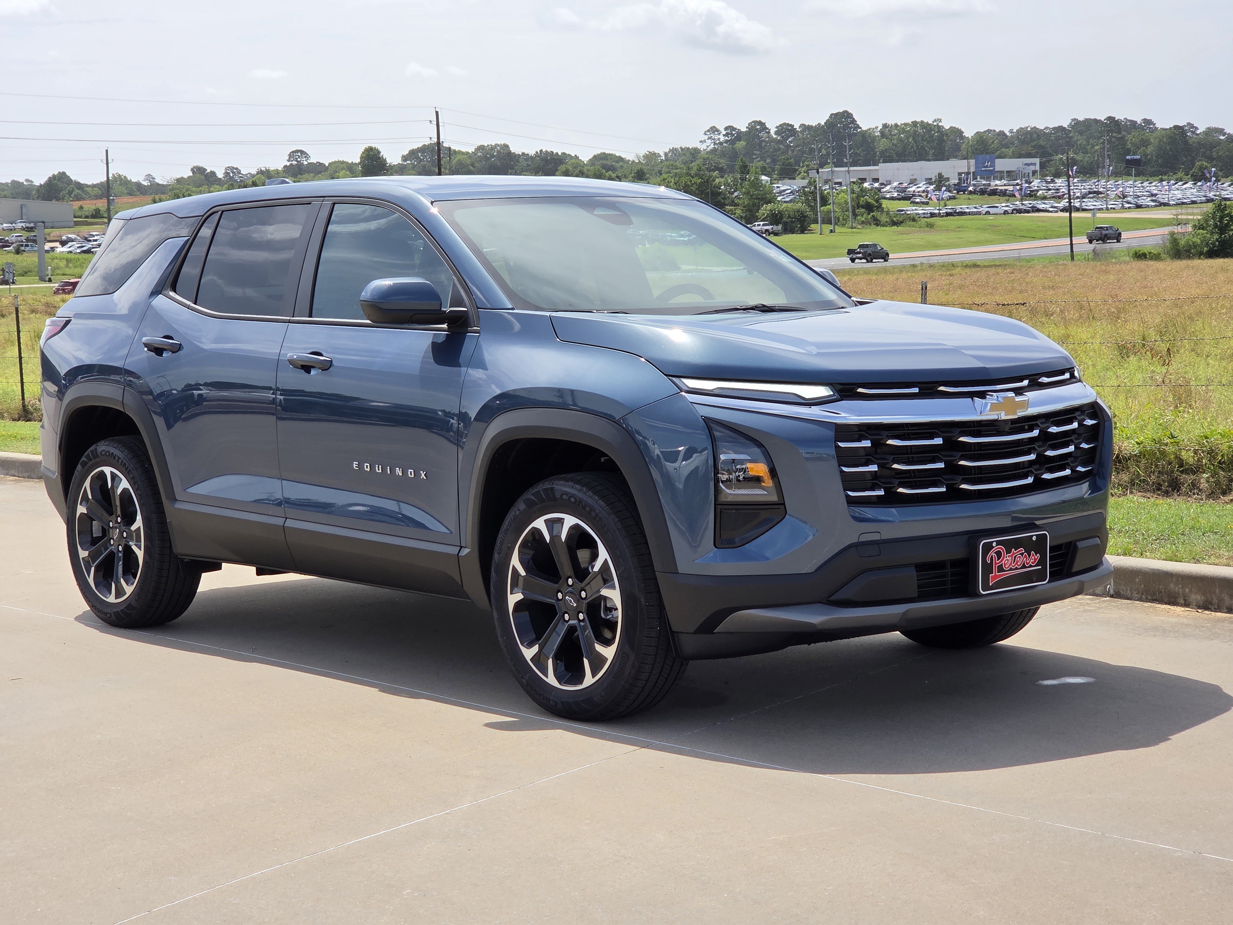 2027 Chevrolet Equinox LT - Photo 1