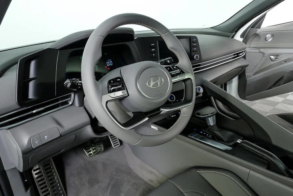 New 2026 Ecotronic Gray Hyundai SEL Sport image 15