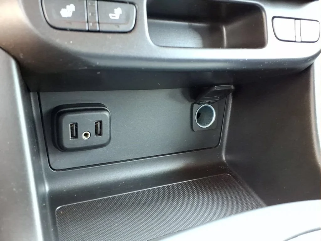 Used 2022 Black Chevrolet ZR2 image 10