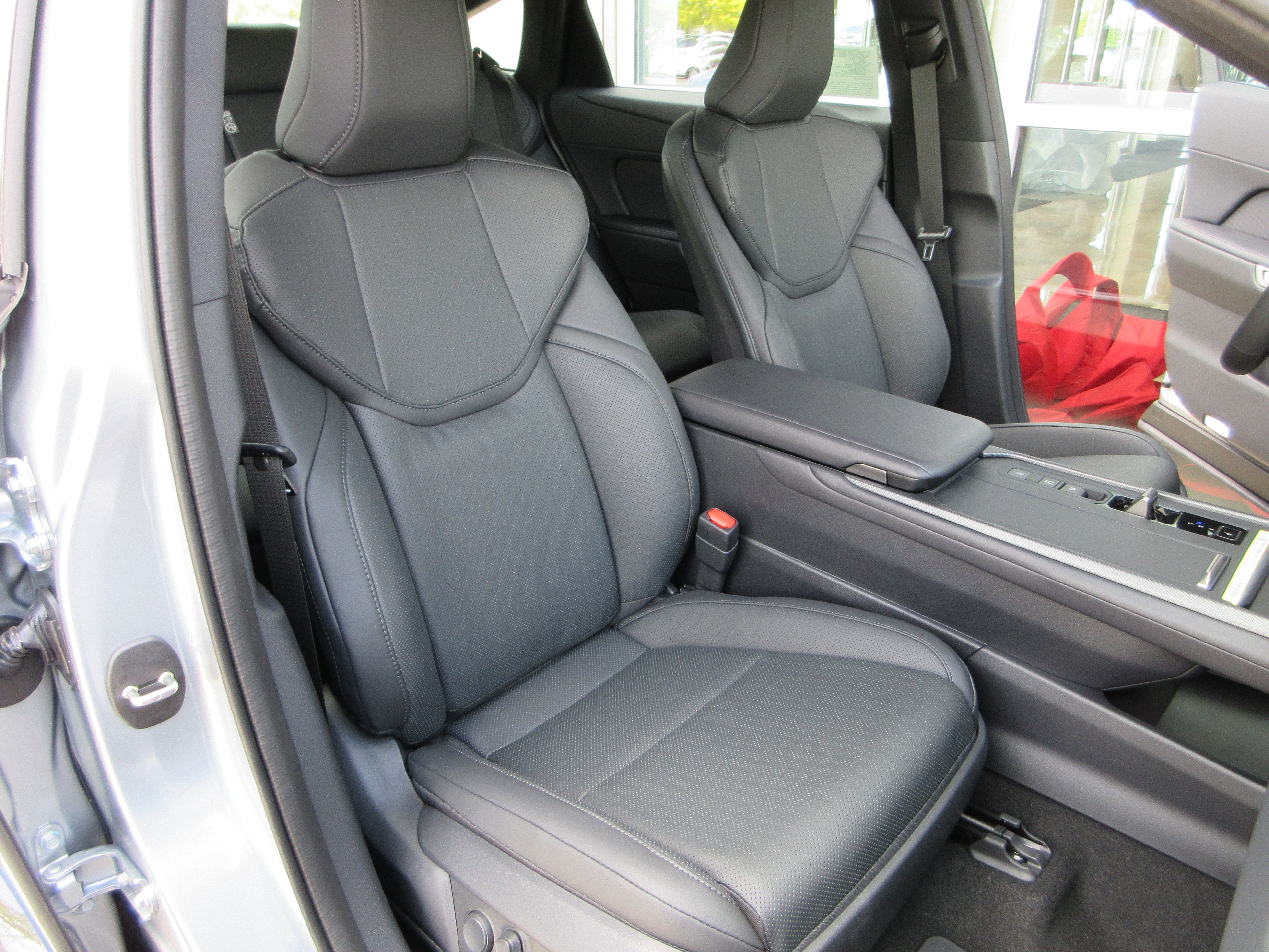 New 2026 Iridium Lexus PREMIUM AWD image 22