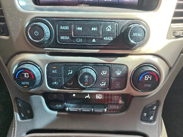 Used 2016 White GMC Denali image 13