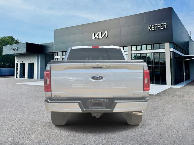 Used 2023 Silver Ford XLT image 7
