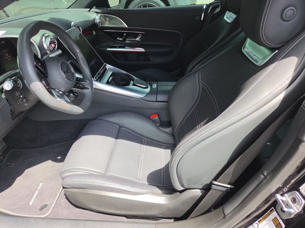 Certified Used 2025 Obsidian Black Metallic Mercedes-Benz  image 6