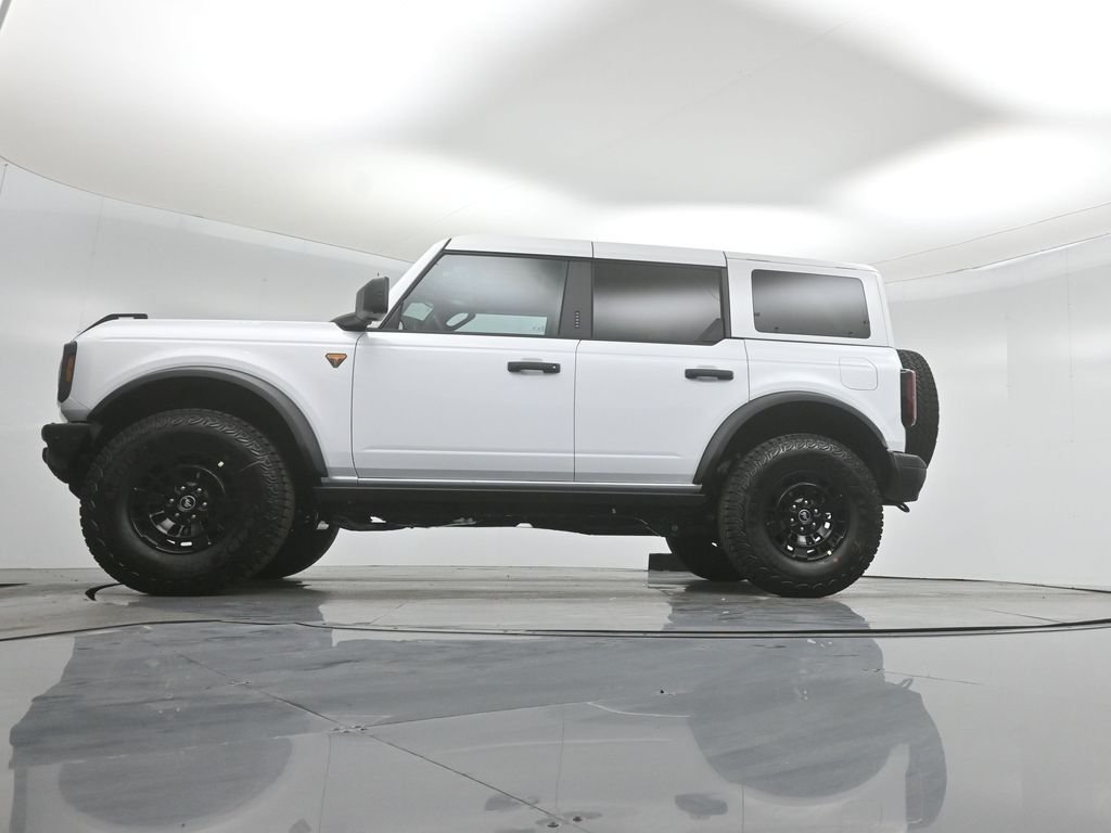 New 2026 Oxford White Ford Badlands image 49