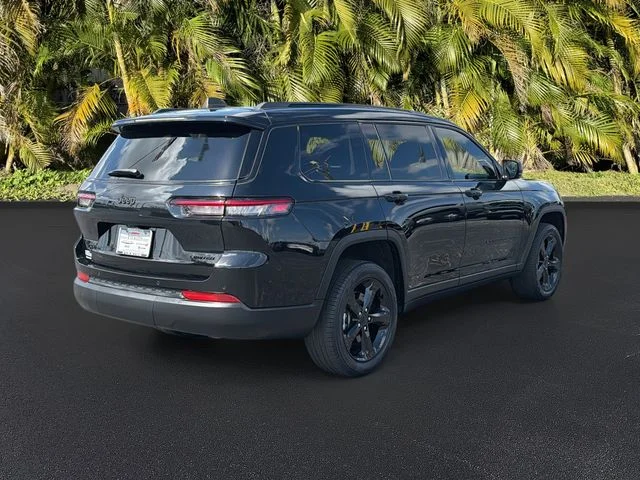 Used 2023 Black Jeep Limited image 5