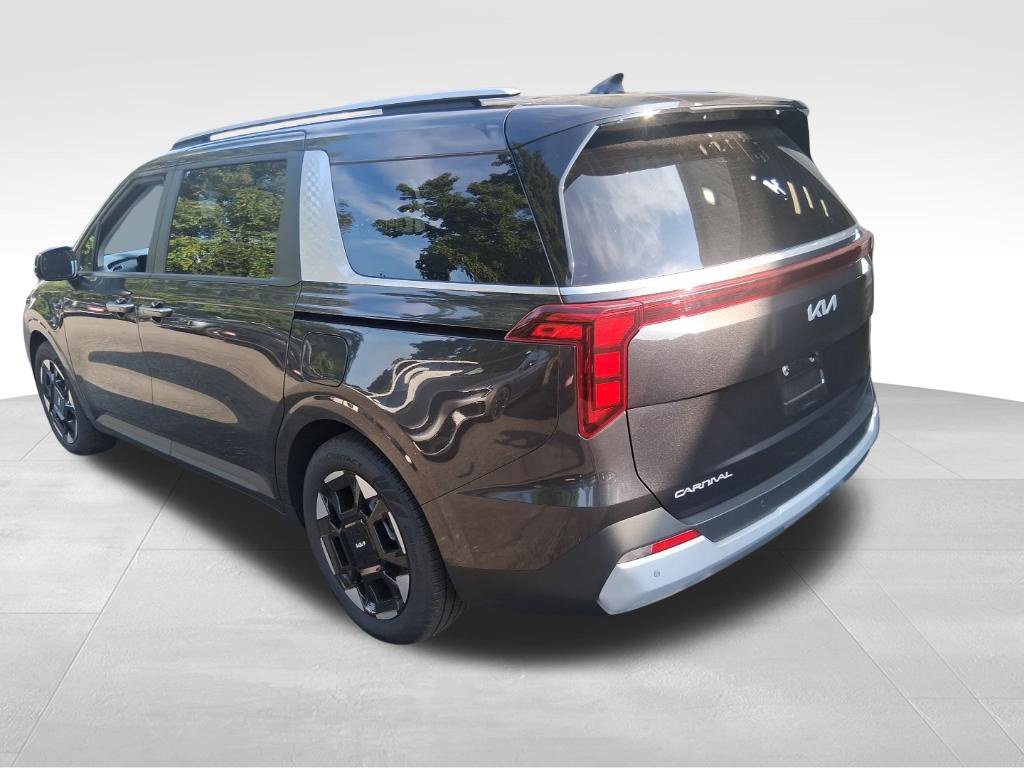 Certified Used 2026 Gray Kia EX image 7