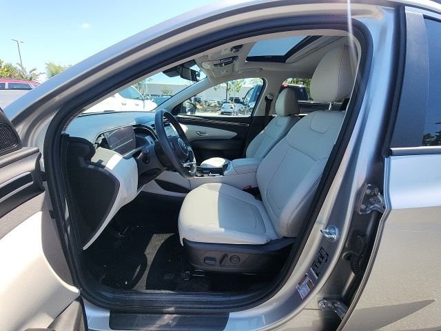 Used 2024 Silver Hyundai SEL image 22