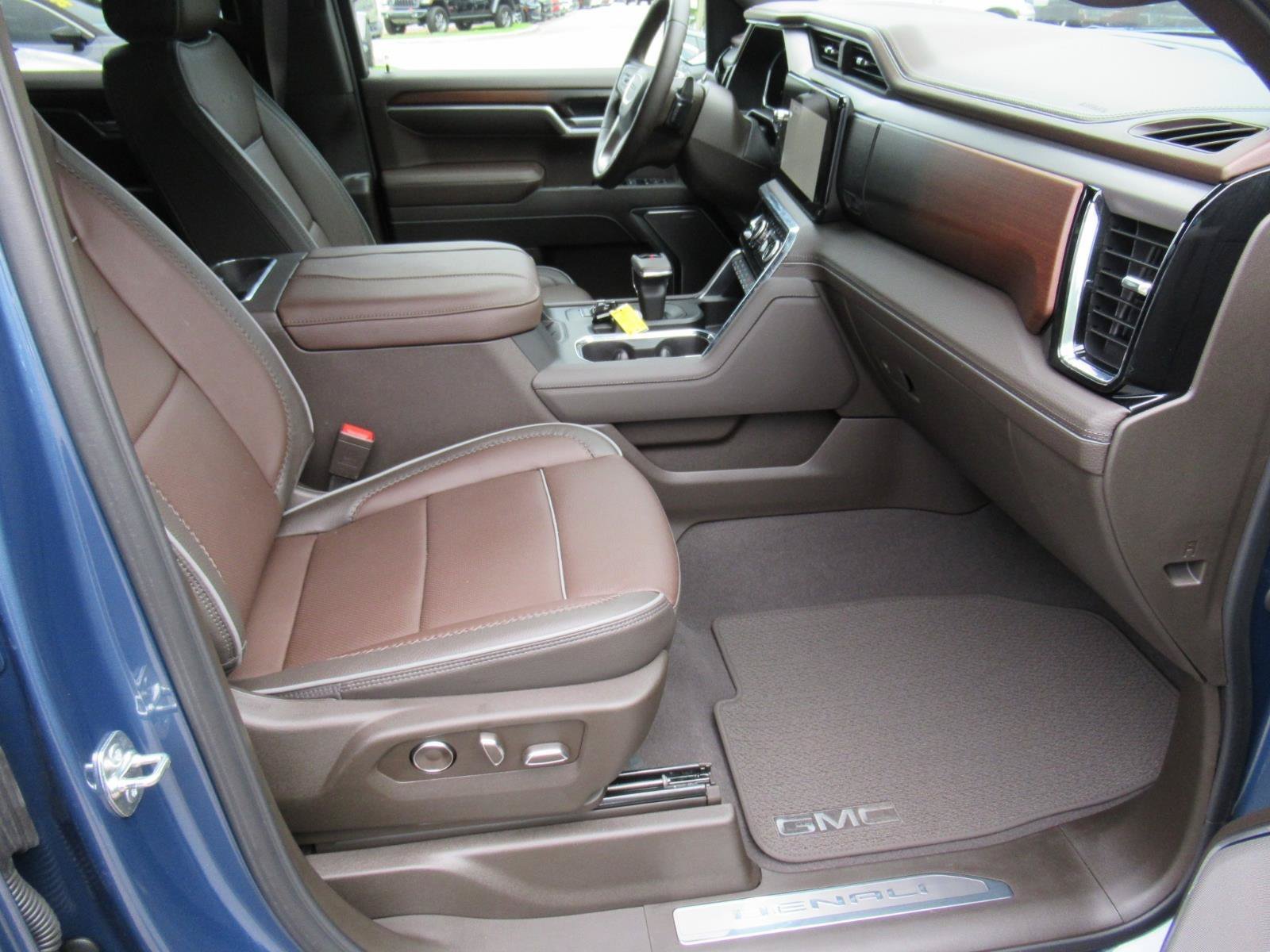 Used 2026 Downpour Metallic GMC Denali image 12