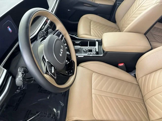 Used 2025 Black Kia X-Line SX Prestige image 22