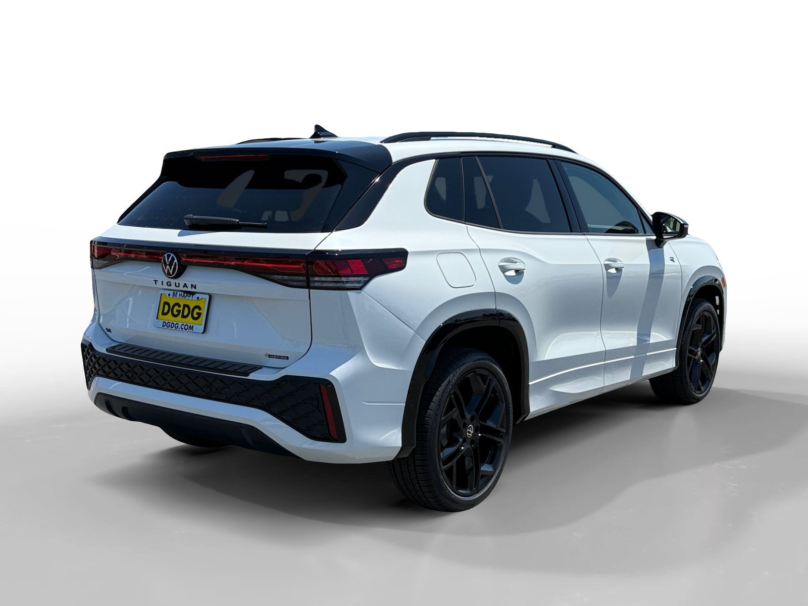 New 2026 Opal White Pearl Volkswagen SE R-Line Black image 5