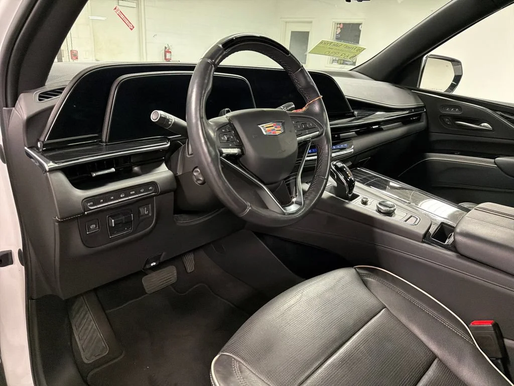 2023 Cadillac Escalade Sport - Photo 27