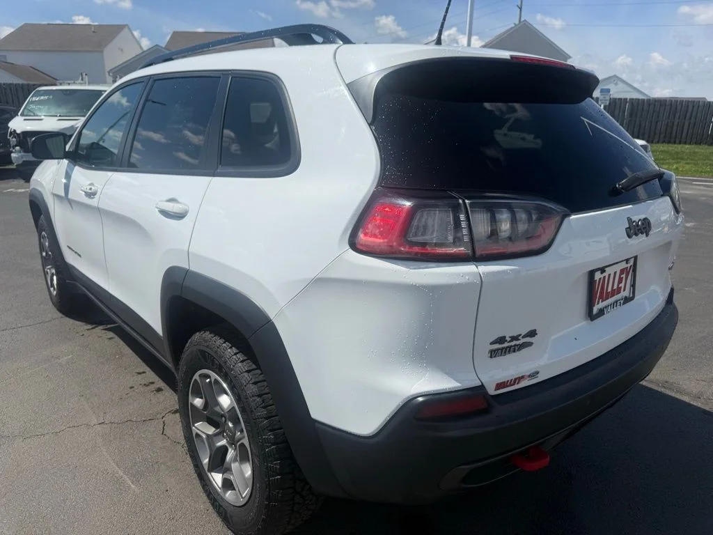 Used 2022 White Jeep Trailhawk image 5