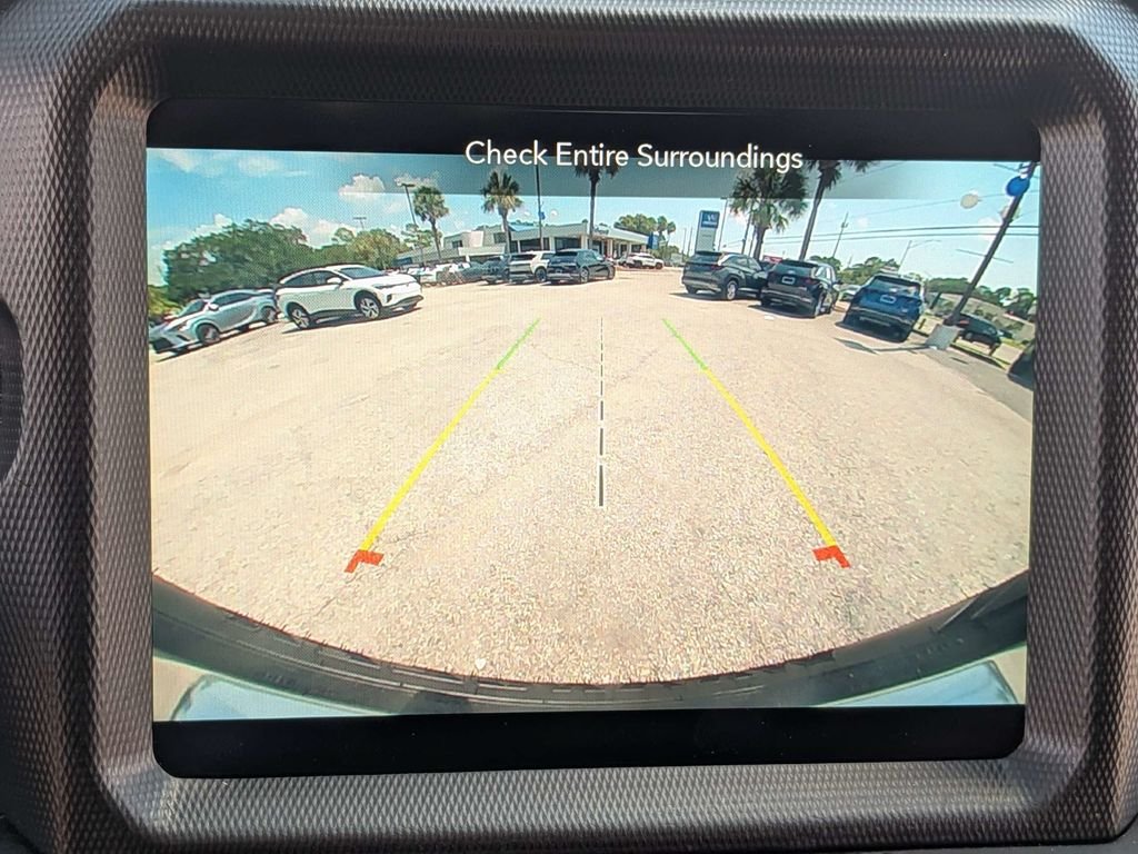 Used 2021 White Jeep Unlimited Sahara image 26