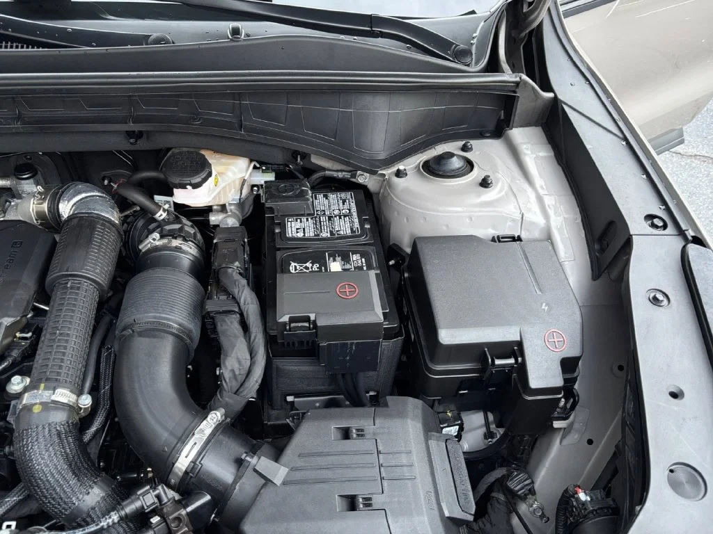 Used 2025 Brown Kia X-Line SX image 40