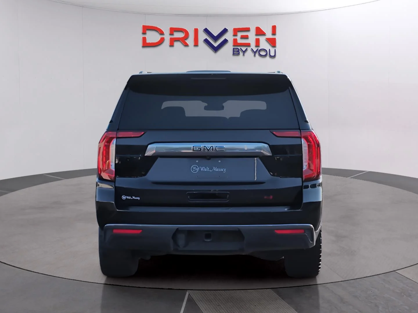 Used 2023 Onyx Black GMC AT4 image 4