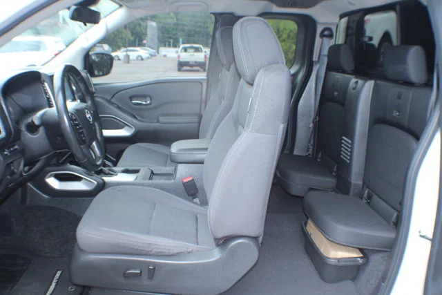 Used 2023 Glacier White Nissan SV image 17