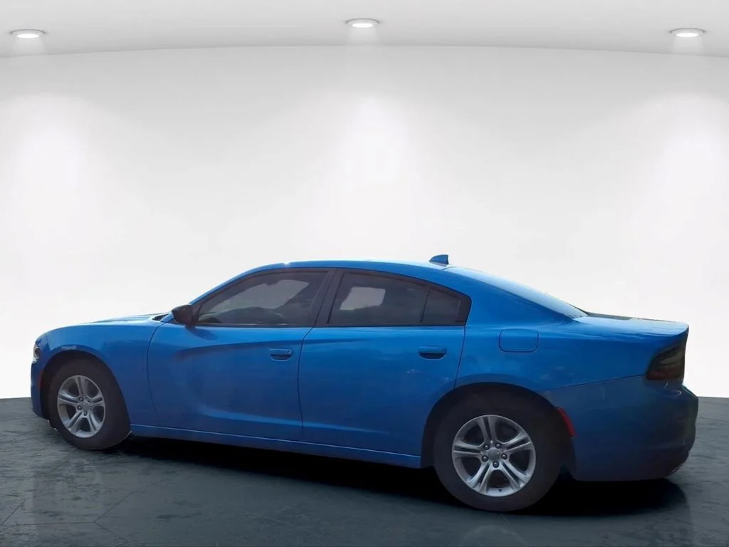 Used 2023 Blue Dodge SXT image 10