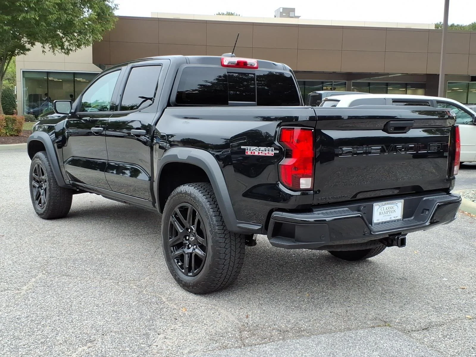 Used 2023 Black Chevrolet 4WD Trail Boss image 11