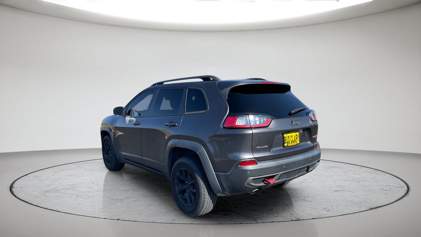 Used 2019 Gray Jeep Trailhawk image 7