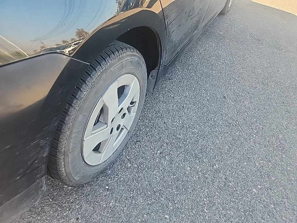 Used 2010 Black Toyota II image 15