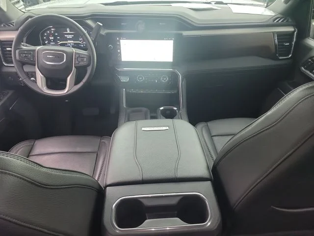 Used 2025 White GMC Denali image 15