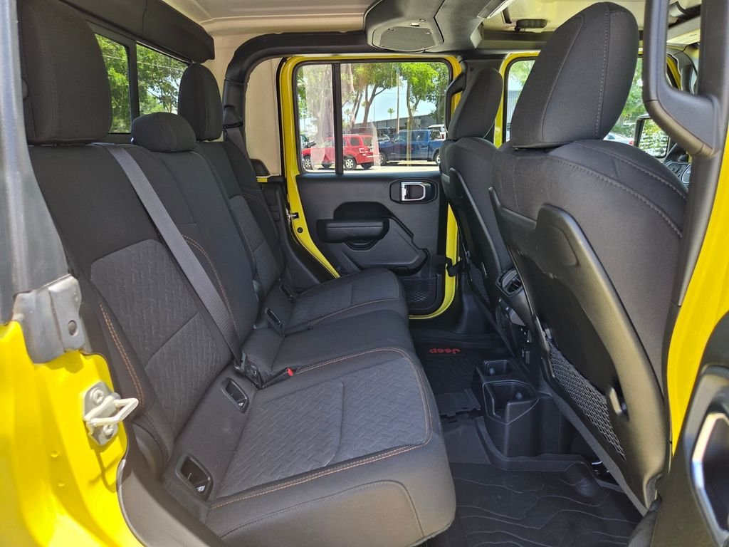 Used 2024 Yellow Jeep Mojave image 17