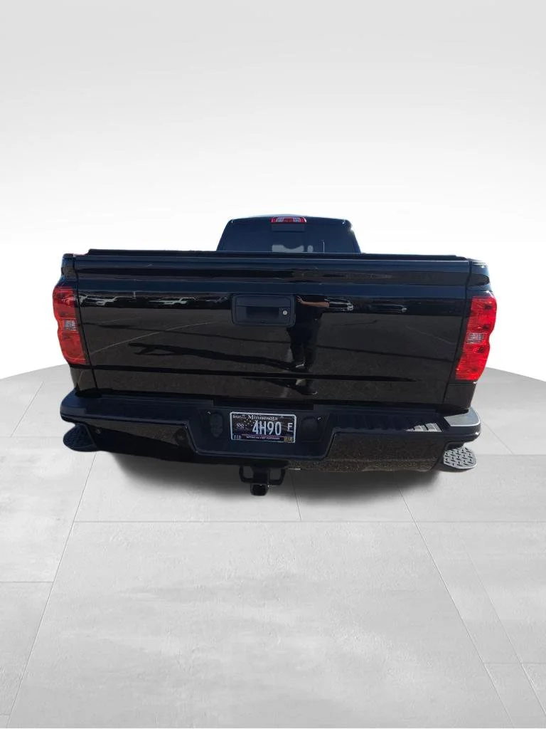 Used 2018 Black GMC Denali image 3