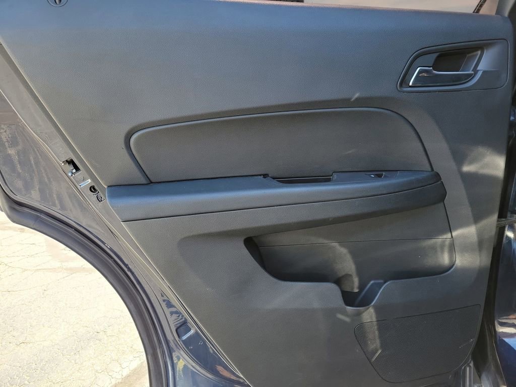 Used 2017 BLUE VELVET METALLIC Chevrolet LT image 9