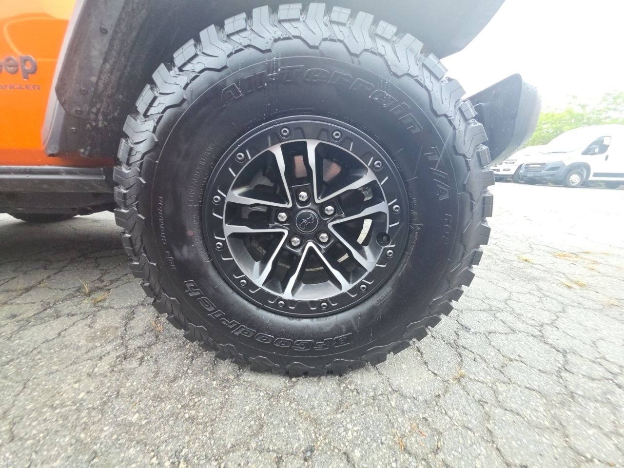 Used 2025 Orange Jeep Willys image 28