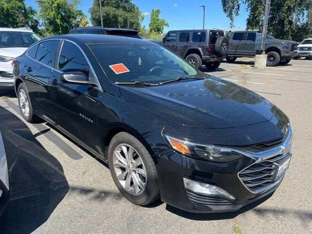 Used 2019 Black Chevrolet LT image 4