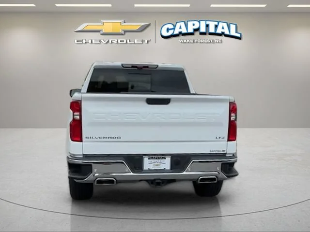 Used 2020 SUMMIT WHITE Chevrolet LTZ image 4