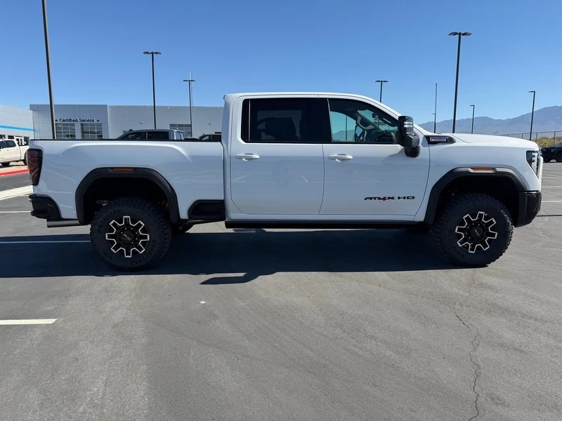 New 2026 Summit White GMC AT4X image 2