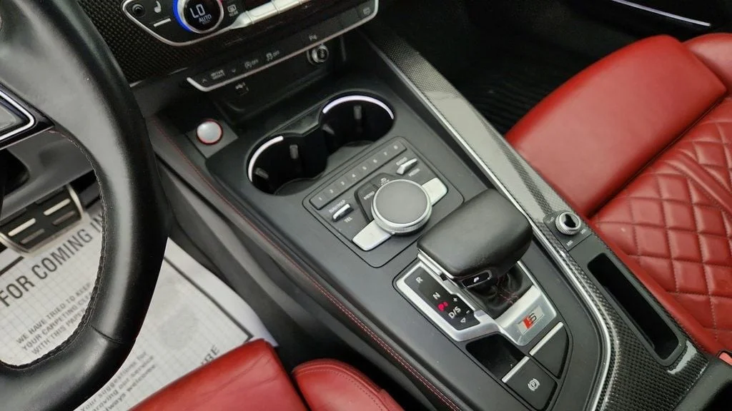 Used 2019 Glacier White Metallic Audi Premium Plus 3.0 TFSI quattro w/ B&O Sound & Magma Red Leather image 22