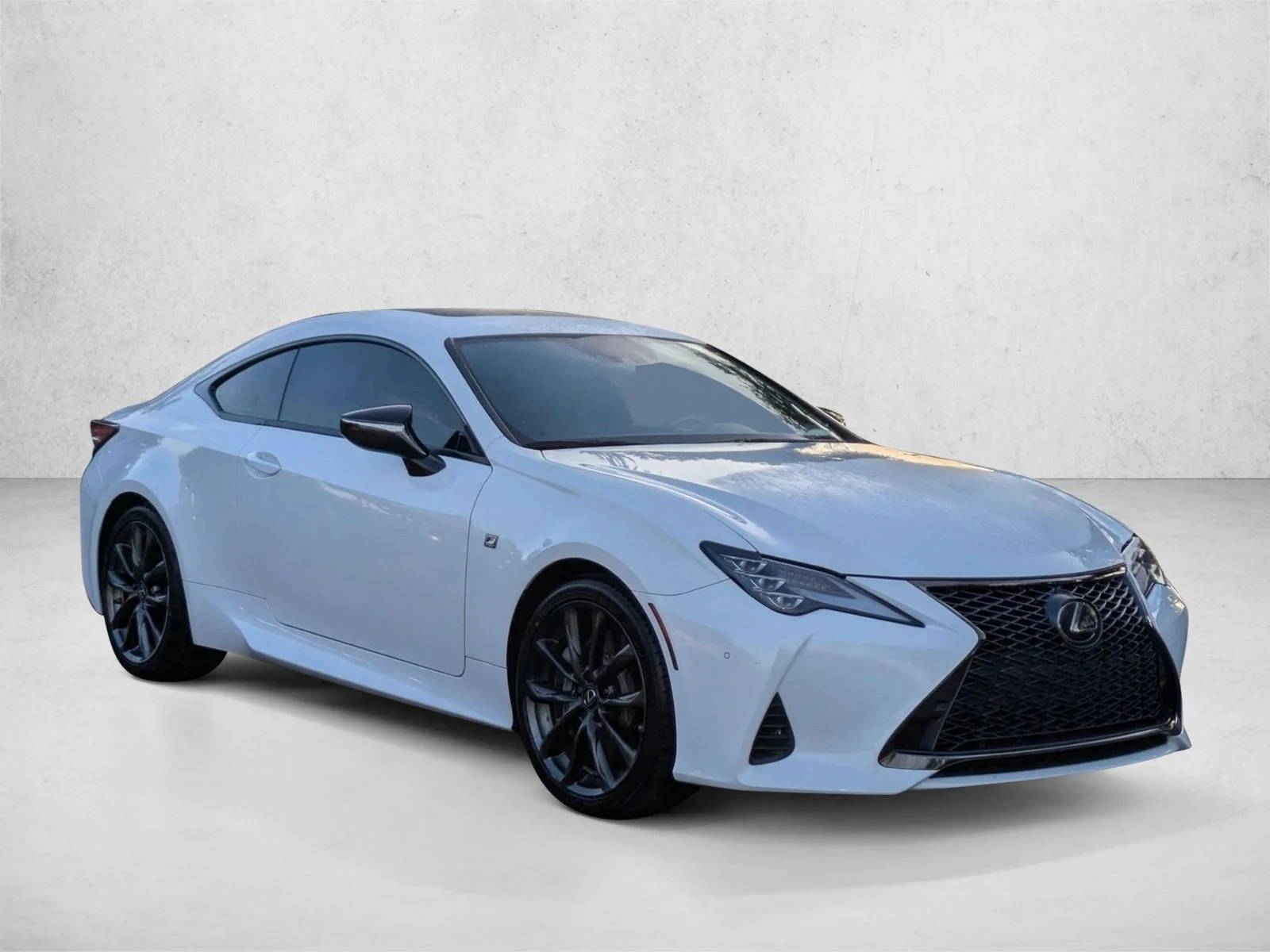 Certified Used 2021 Ultra White Lexus F SPORT image 3