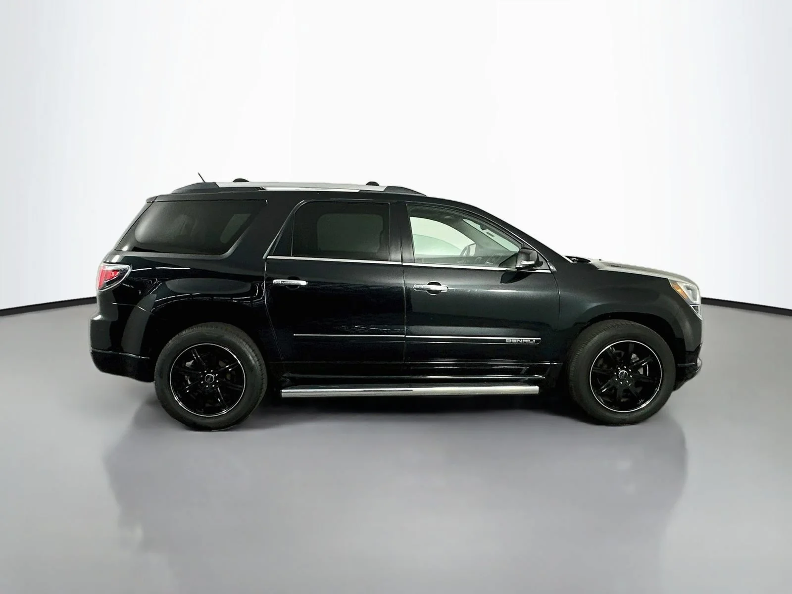 Used 2015 CARBON BLACK METALLIC GMC Denali image 9