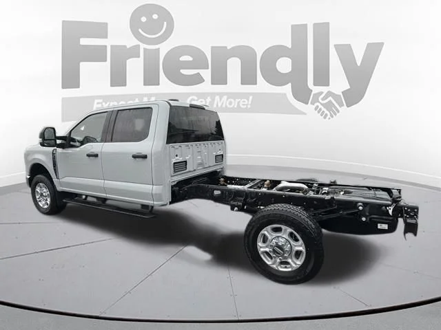 New 2026 Avalanche Gray Ford F-350® XLT image 58