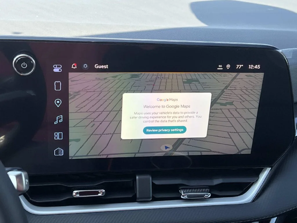 2027 Chevrolet Equinox LT - Photo 16
