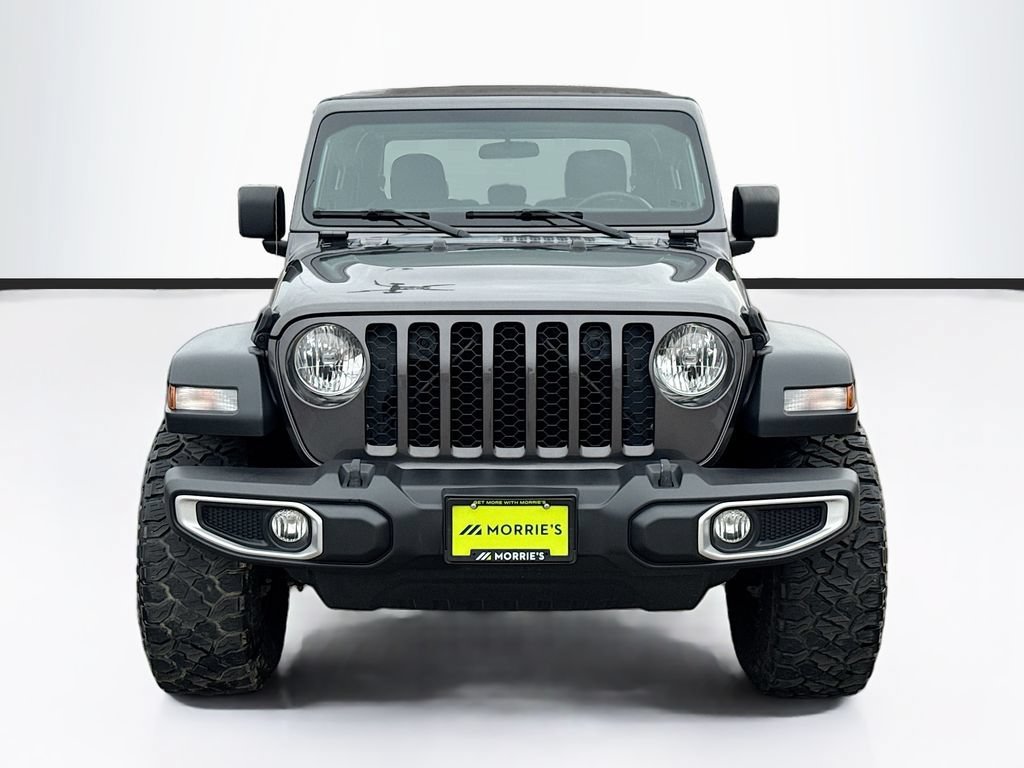 Used 2023 Grey Jeep Sport image 2