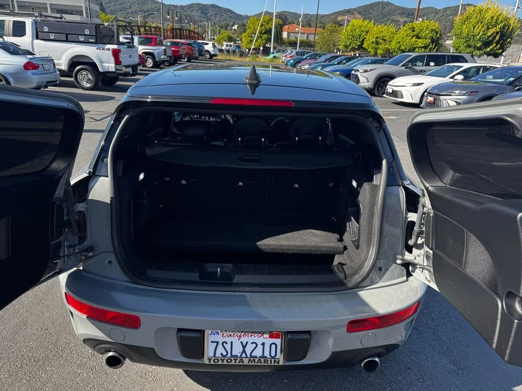 Used 2016 Gray MINI Clubman image 8