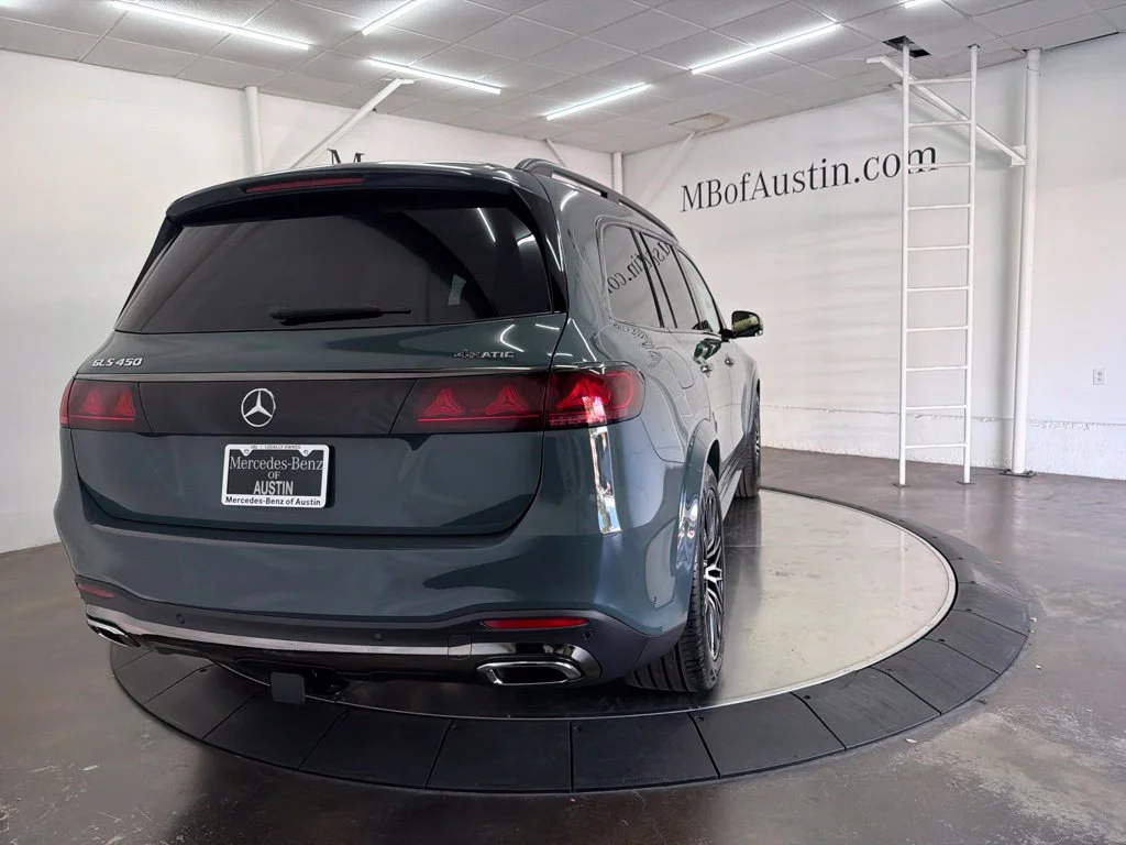 New 2027  Mercedes-Benz GLS 450 image 7