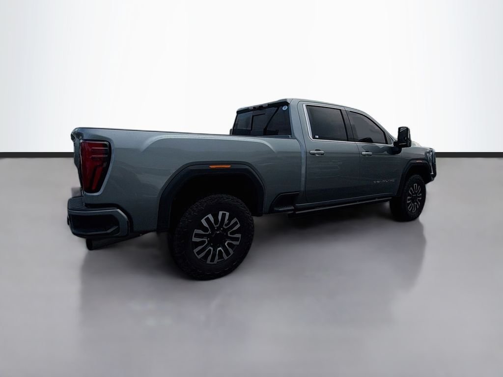 Used 2024 Silver GMC Denali Ultimate image 5