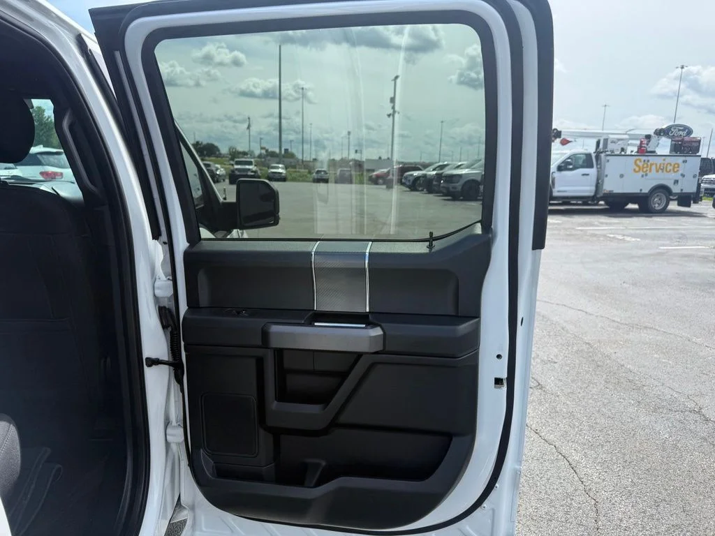 Used 2020 White Ford XLT image 49