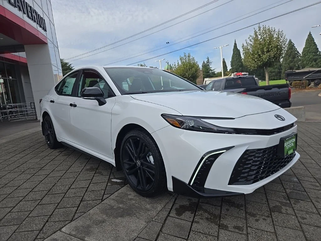 New 2026 Ice Cap Toyota Nightshade image 7