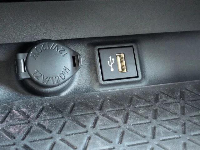 Certified Used 2025 Silver Toyota XLE Premium image 22