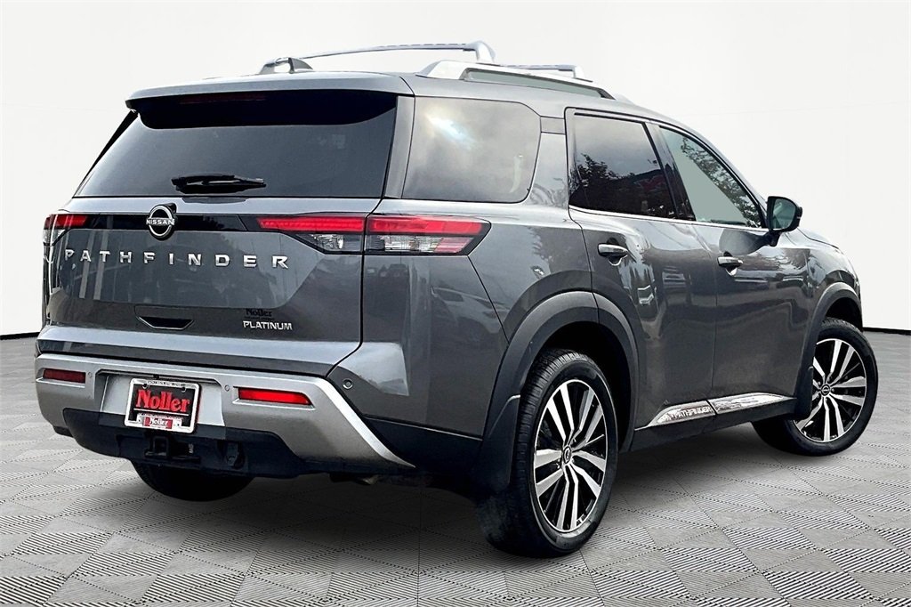 Used 2024 Nissan Pathfinder Platinum with VIN 5N1DR3DG2RC206864 for sale in Kansas City