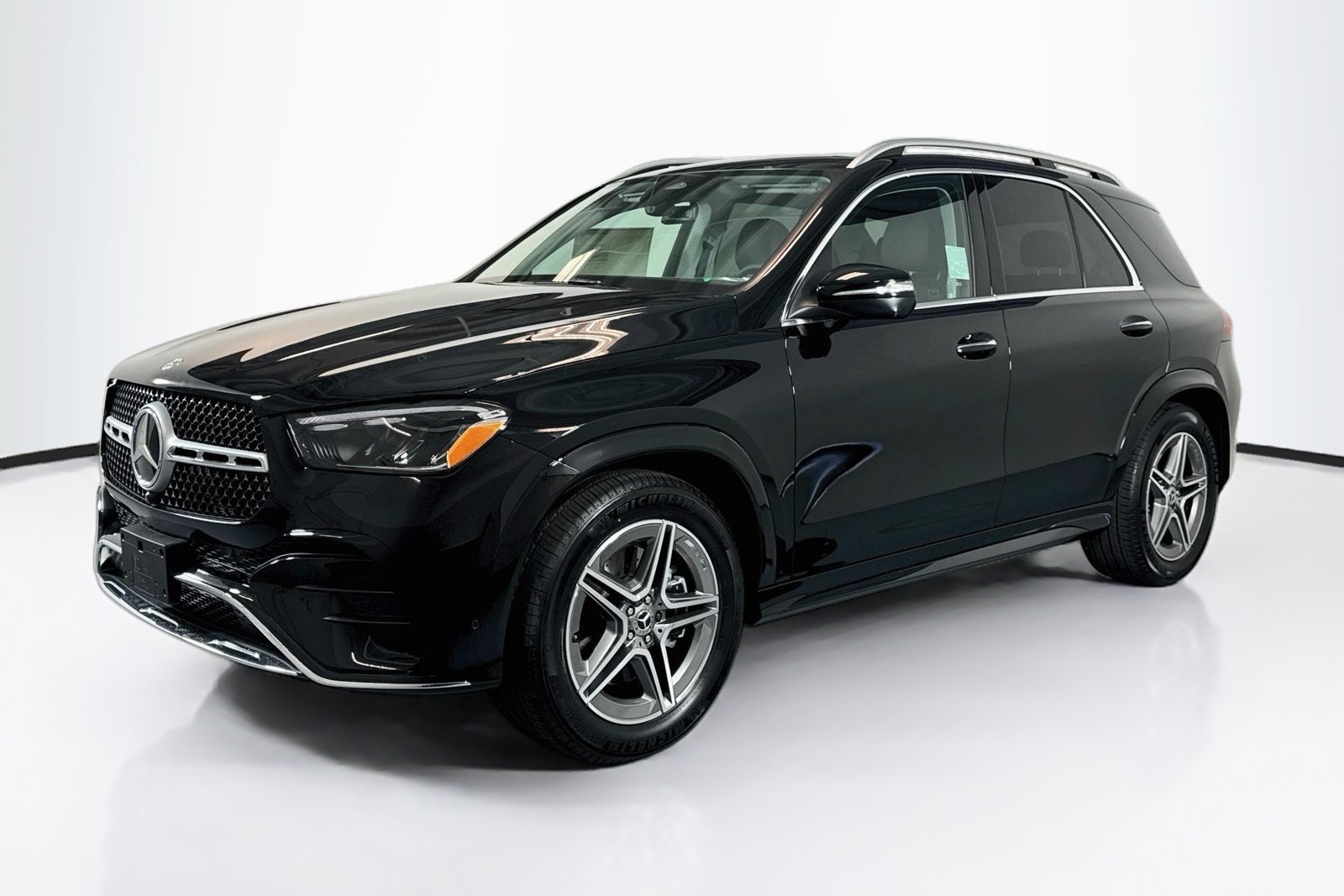 New 2026 Black Mercedes-Benz GLE 450 image 1