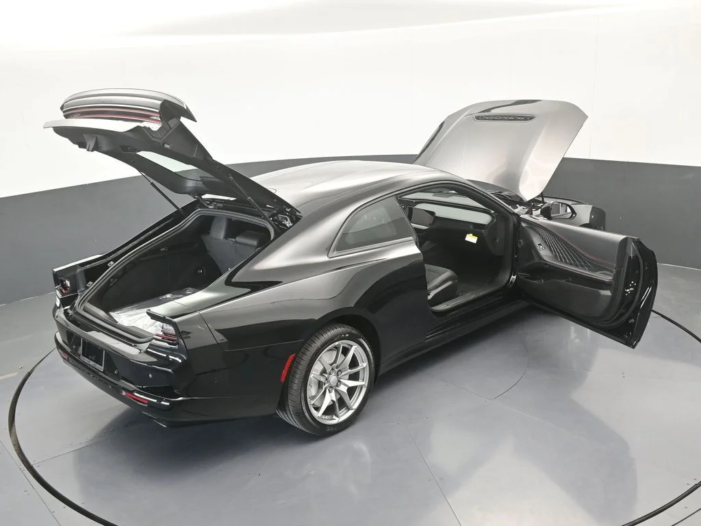 New 2026 Diamond Black Crystal Pearlcoat Dodge Scat Pack image 61