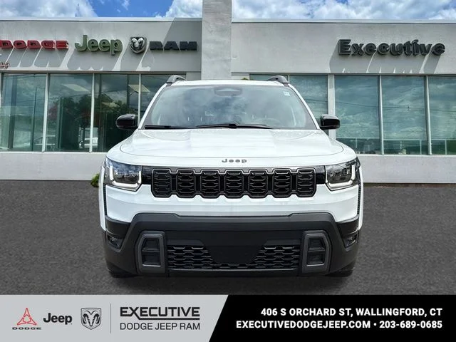 New 2026 Bright White Clear-Coat Exterior Paint Jeep Limited image 6