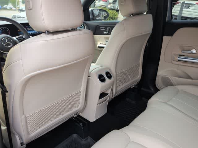 Used 2026 Cirrus Silver Metallic Mercedes-Benz GLA 250 image 19