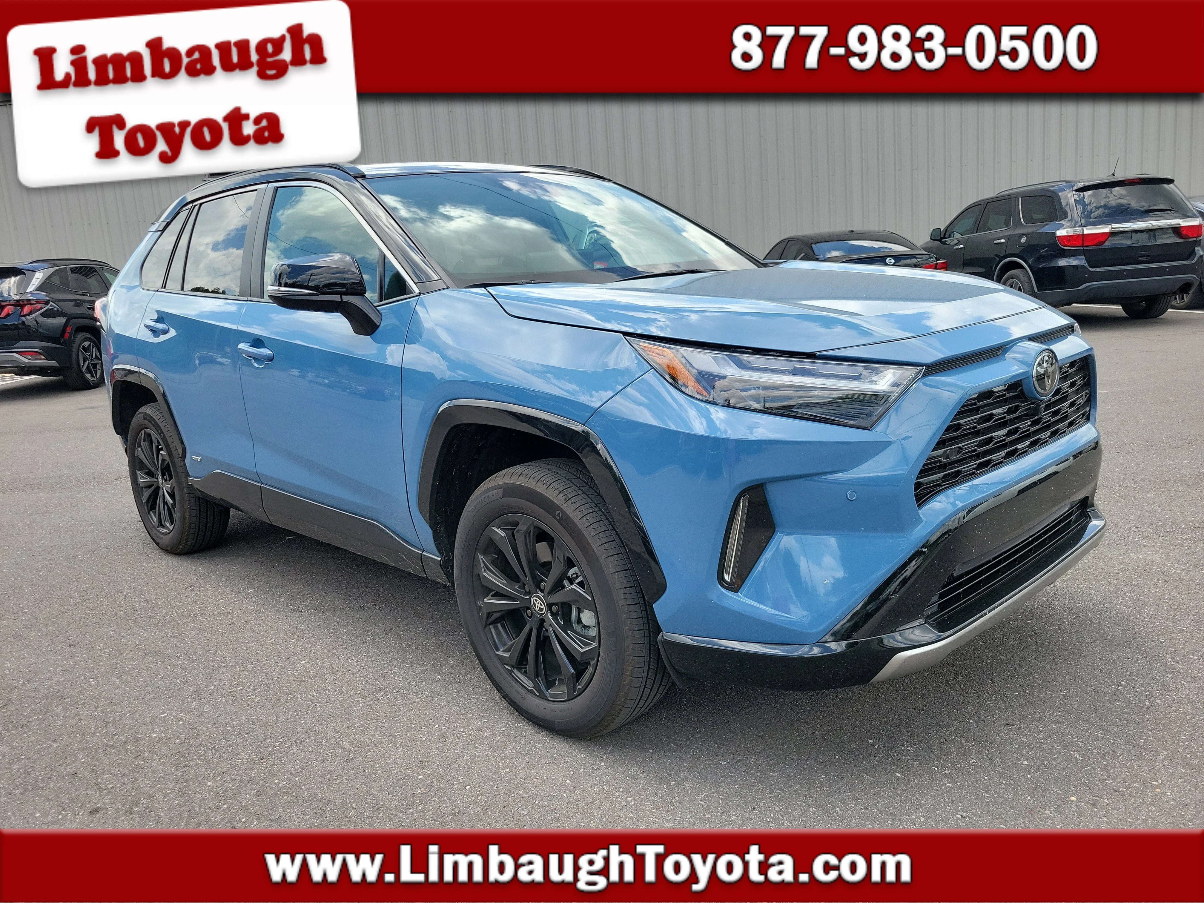 2025 Toyota RAV4 Hybrid XSE AWD's photo